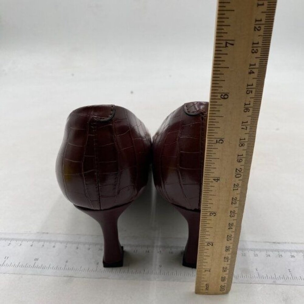 Fowt Simple Solid Croc-Embossed Pointed Toe Black… - image 5